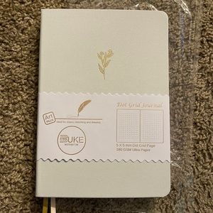 BUKE dot grid Bullet Journal